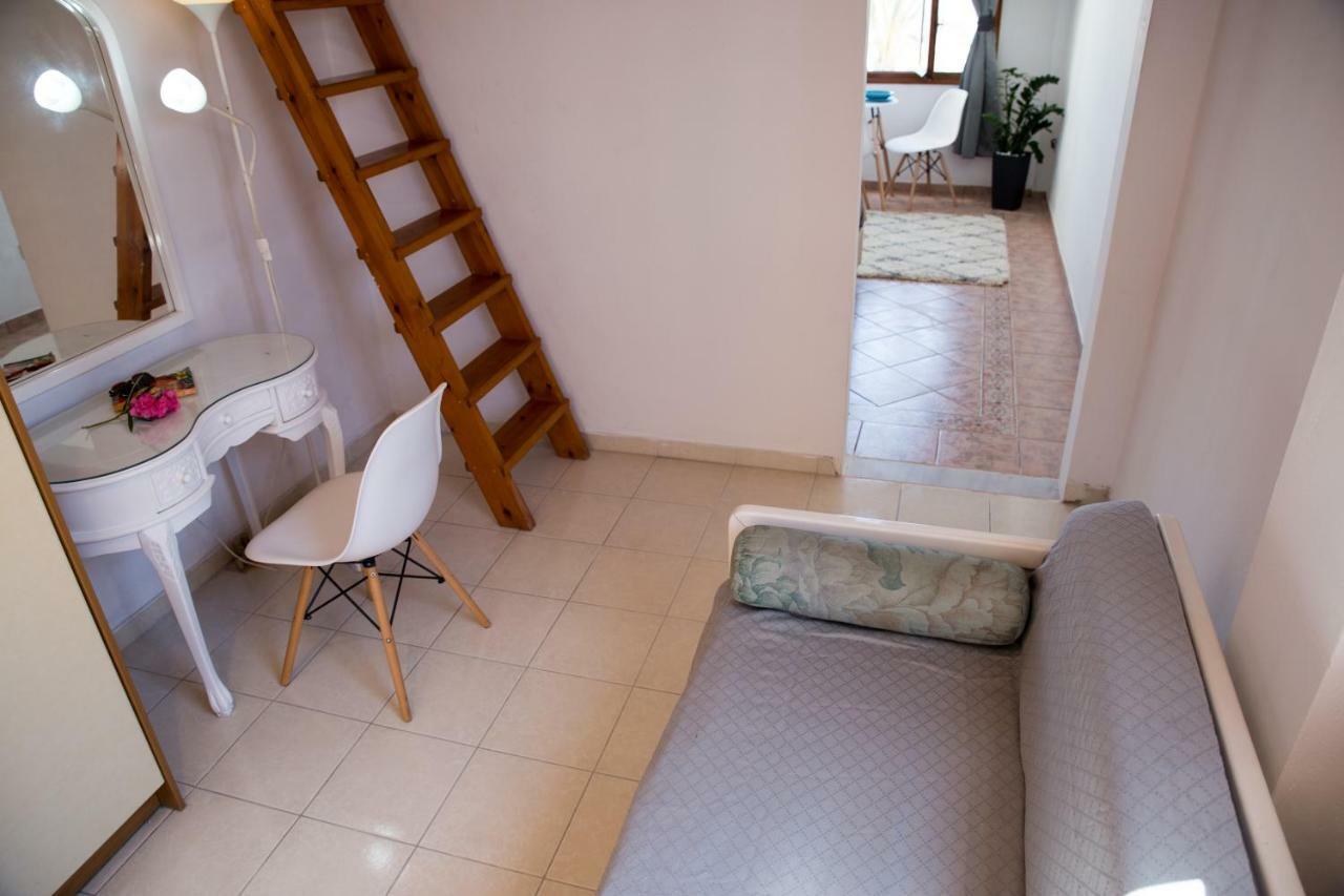 Anemos View Apartment Firostefani Ngoại thất bức ảnh